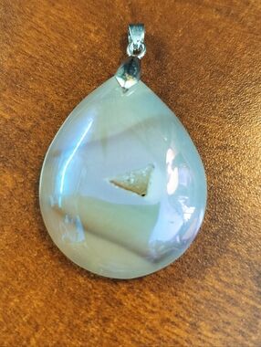 Moon Agate Teardrop Pendant – Natural Stone with Triangular Geode Center